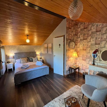 Squirrel Lodge At Owlet Hideaway - With Hot Tub, Near York Exterior photo